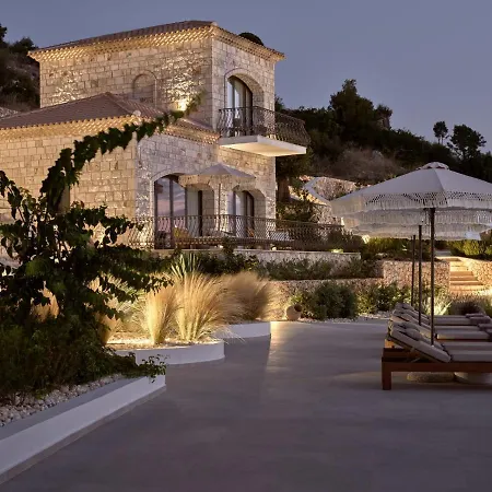 Rebek Luxury Villas & Suites 公寓